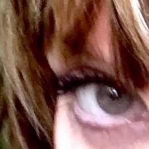 Meet your Posher, Joanne